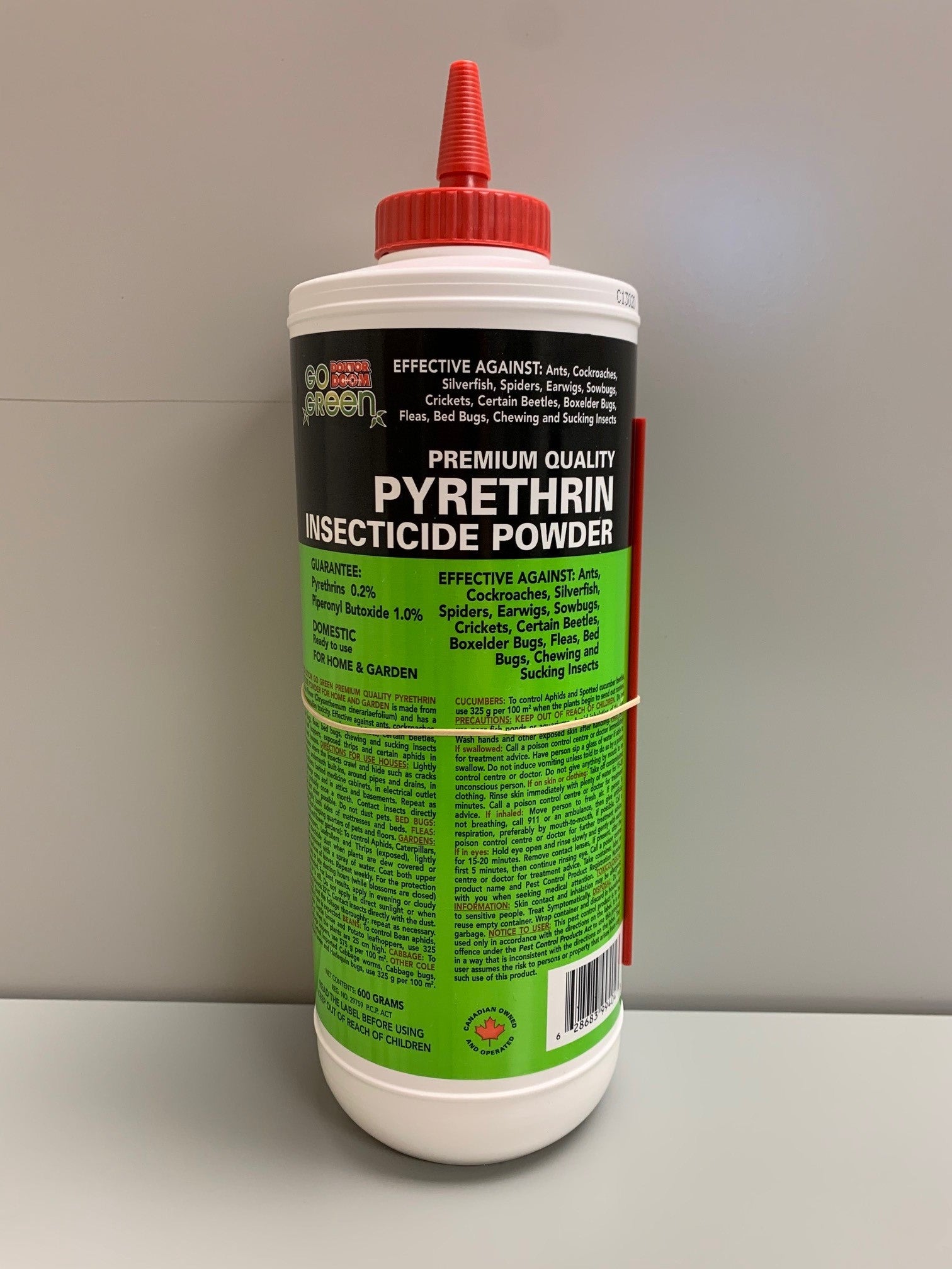 Doktor Doom Pyrethrin Insecticide Powder